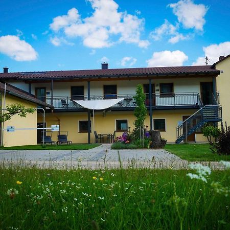 Preuschens Hof Apartment Egloffstein ภายนอก รูปภาพ
